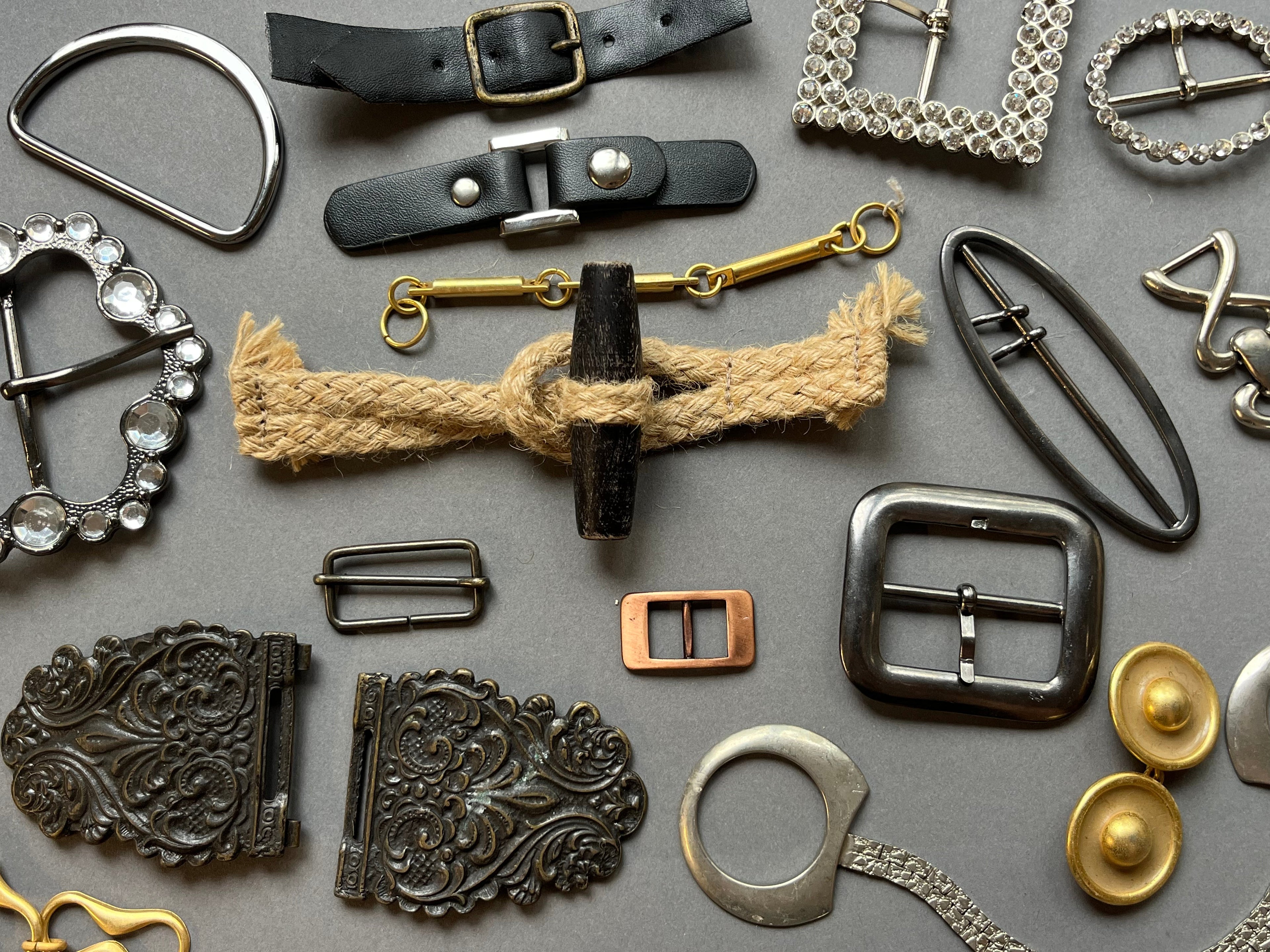 Buckles & Fasteners | Hook&Eye & Snap Tapes