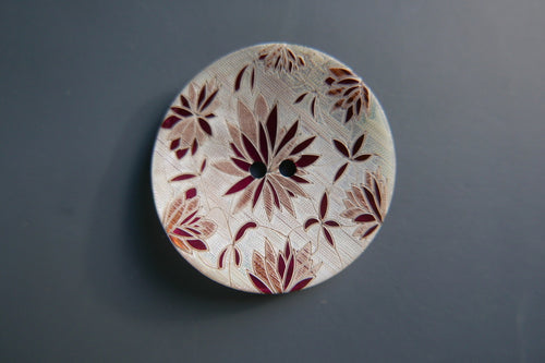 Acoya natural shell red etched design button SP HAberdashery Auckland NZ