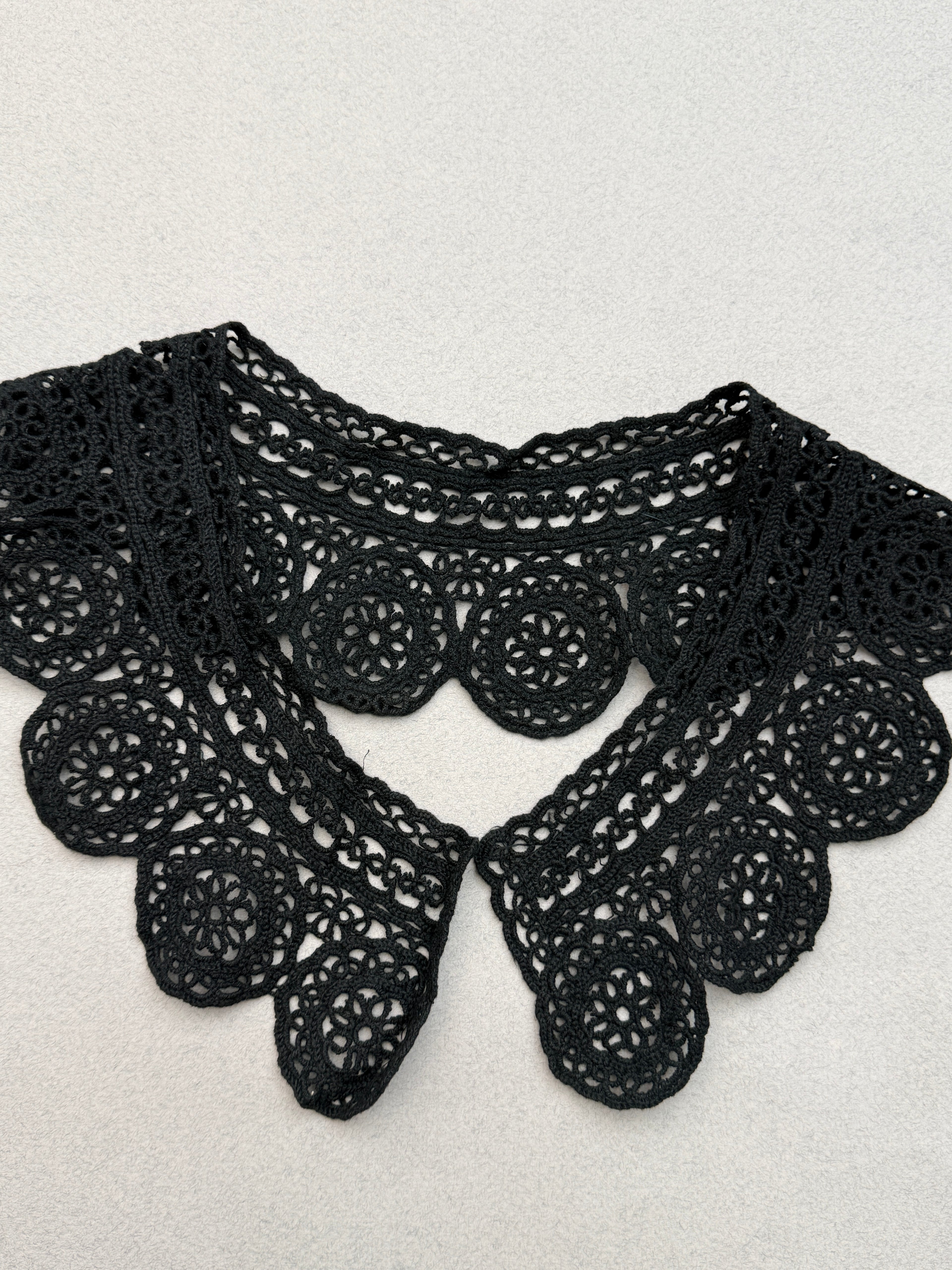 Black cotton crochet collar SP Haberdashery Auckland NZ
