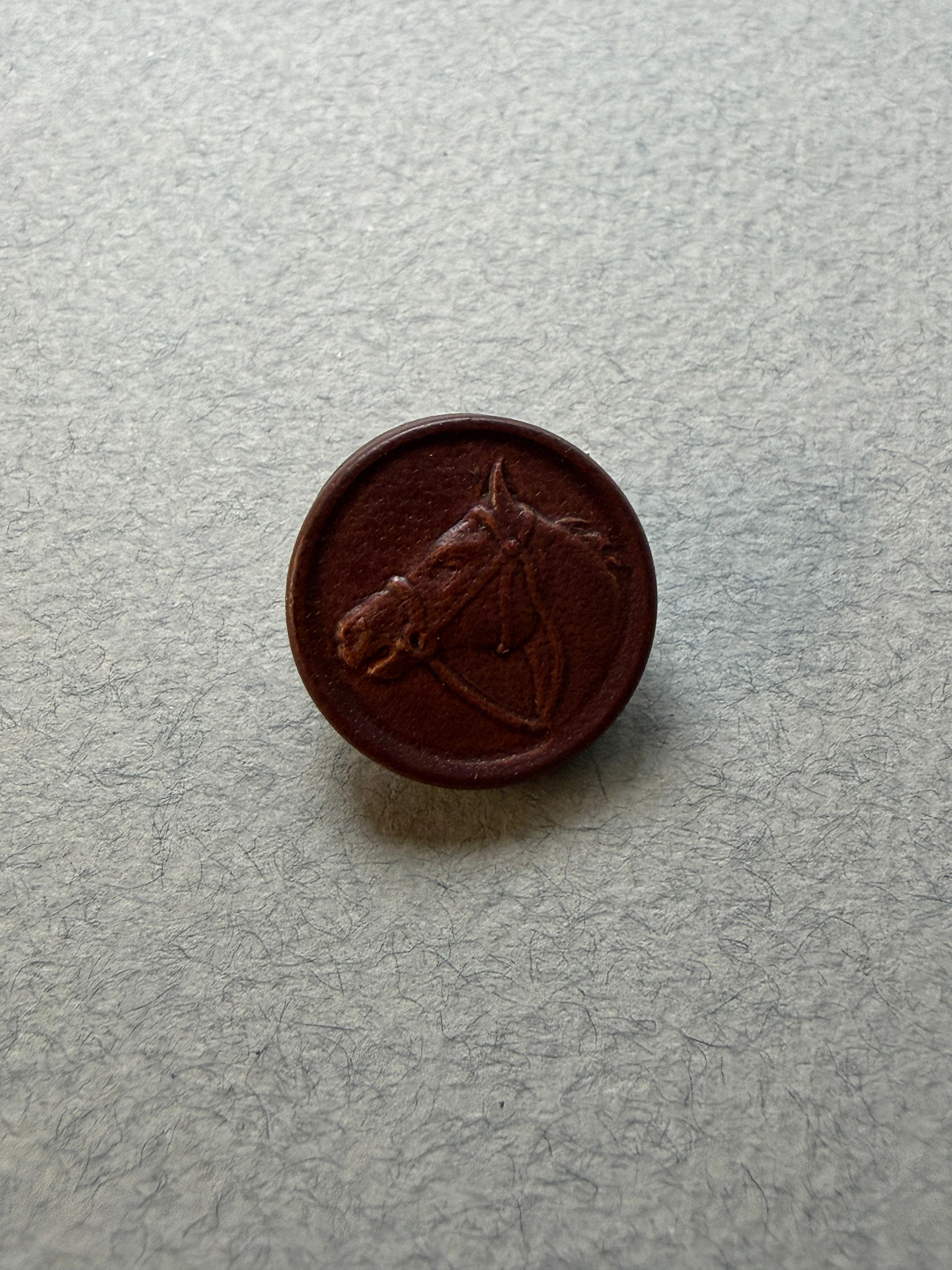 Brown leather horse shank button SP Haberdashery Auckland NZ