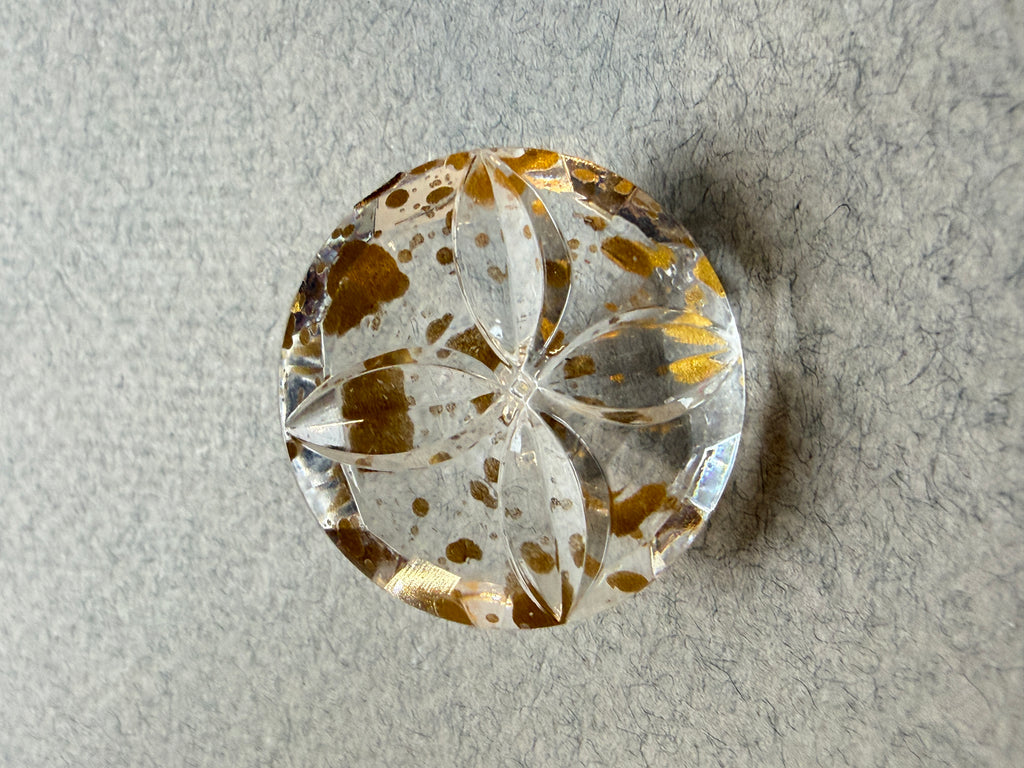 Clear acrylic shank buttpn SP Haberdashery Auckland  NZ