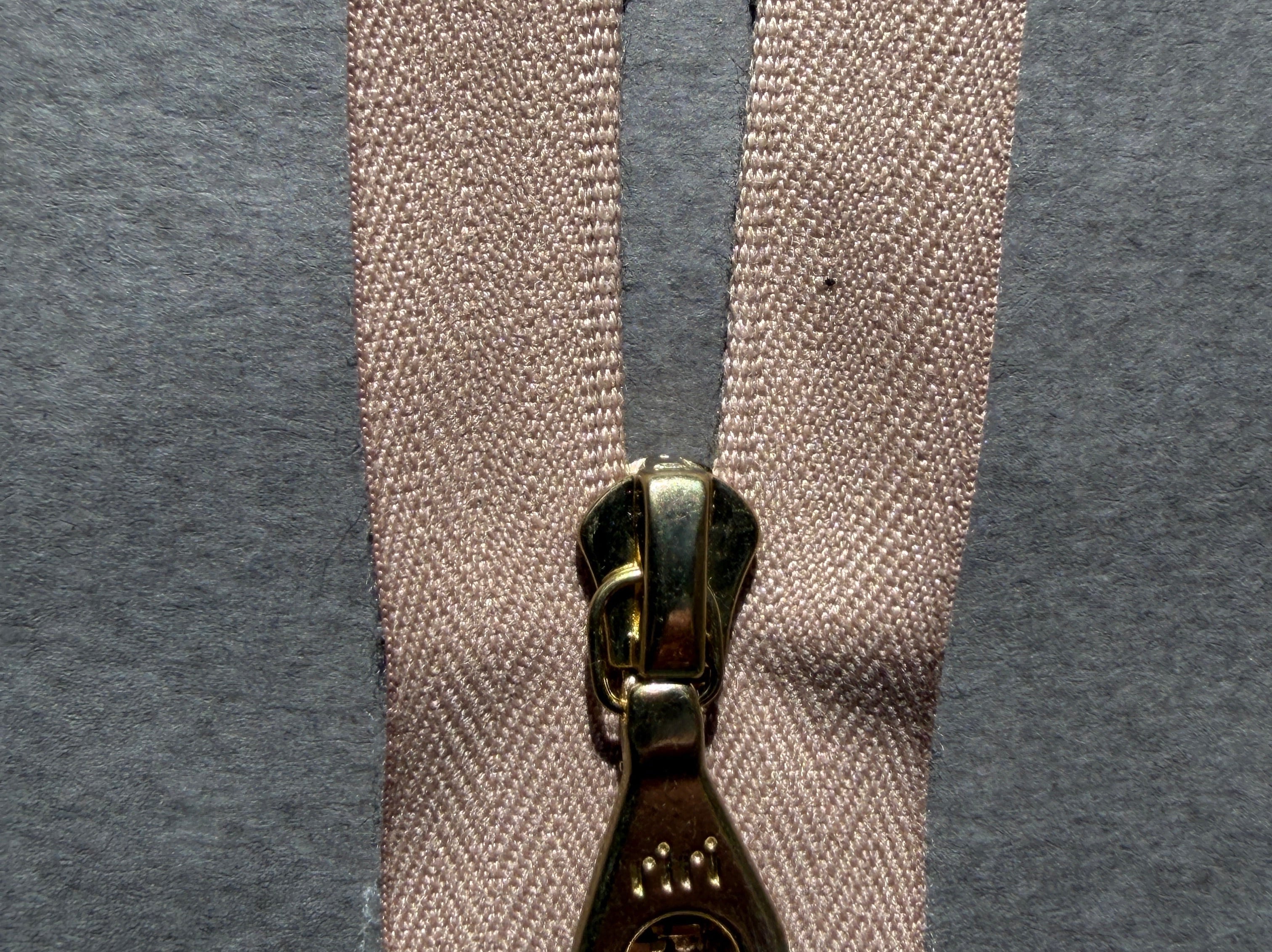 Close up Rir closed end metal zip  gold chain 16cm SP Haberdashery Auckland NZ