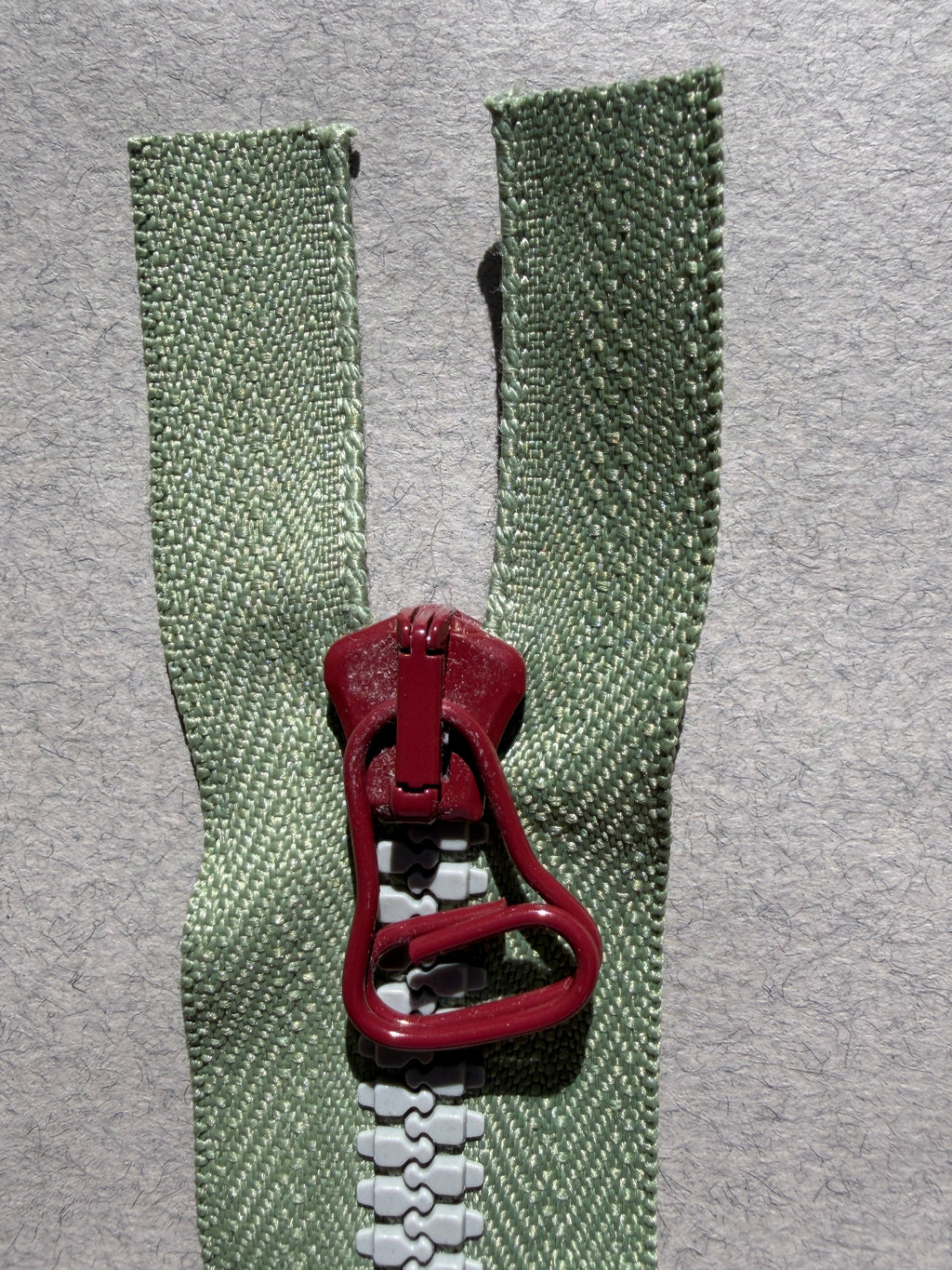 Close up Riri open end two way zip red puller SP Haberdashery Auckland NZ
