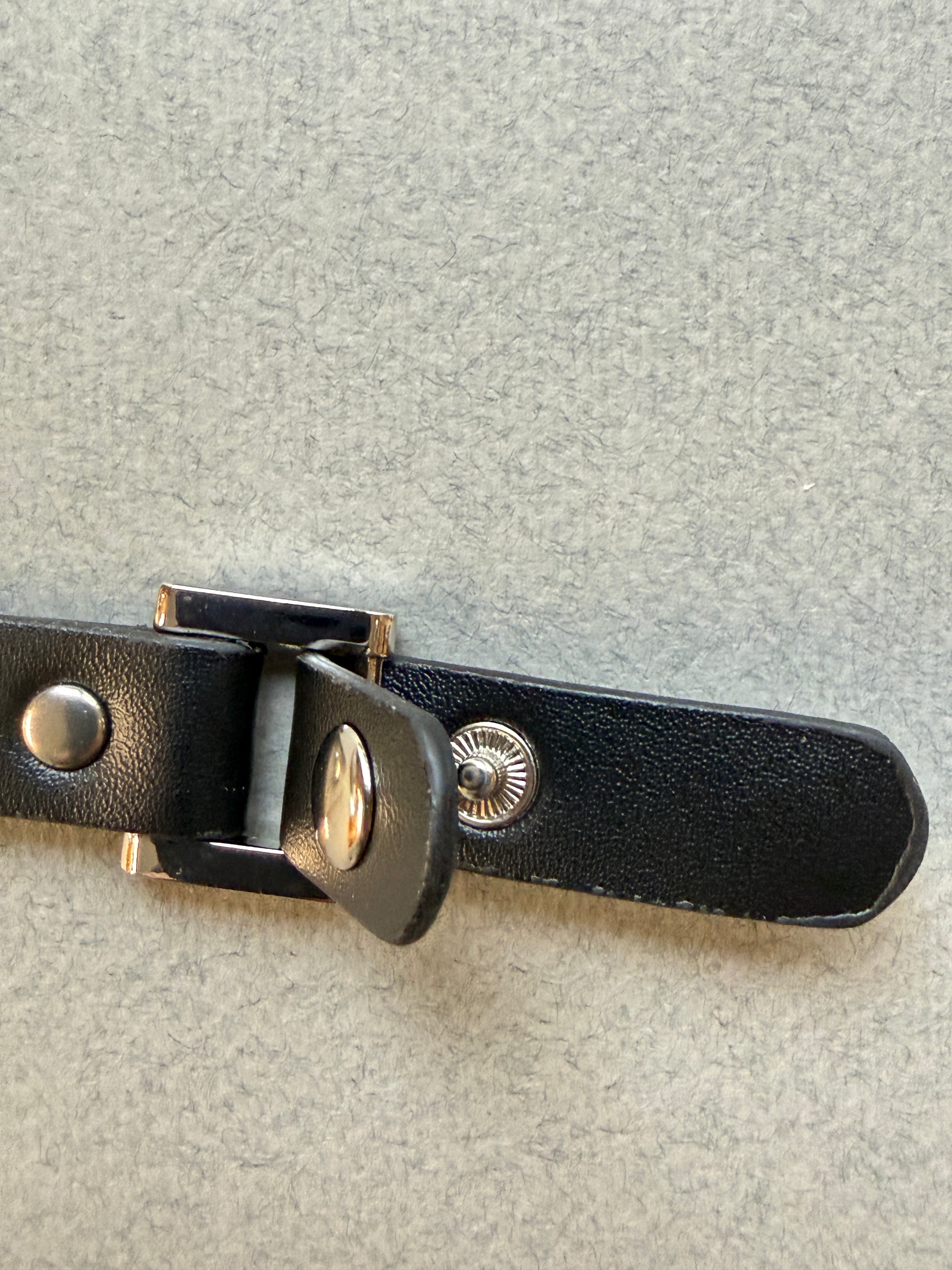 Close up black leather clasp SP Haberdashery Auckland NZ