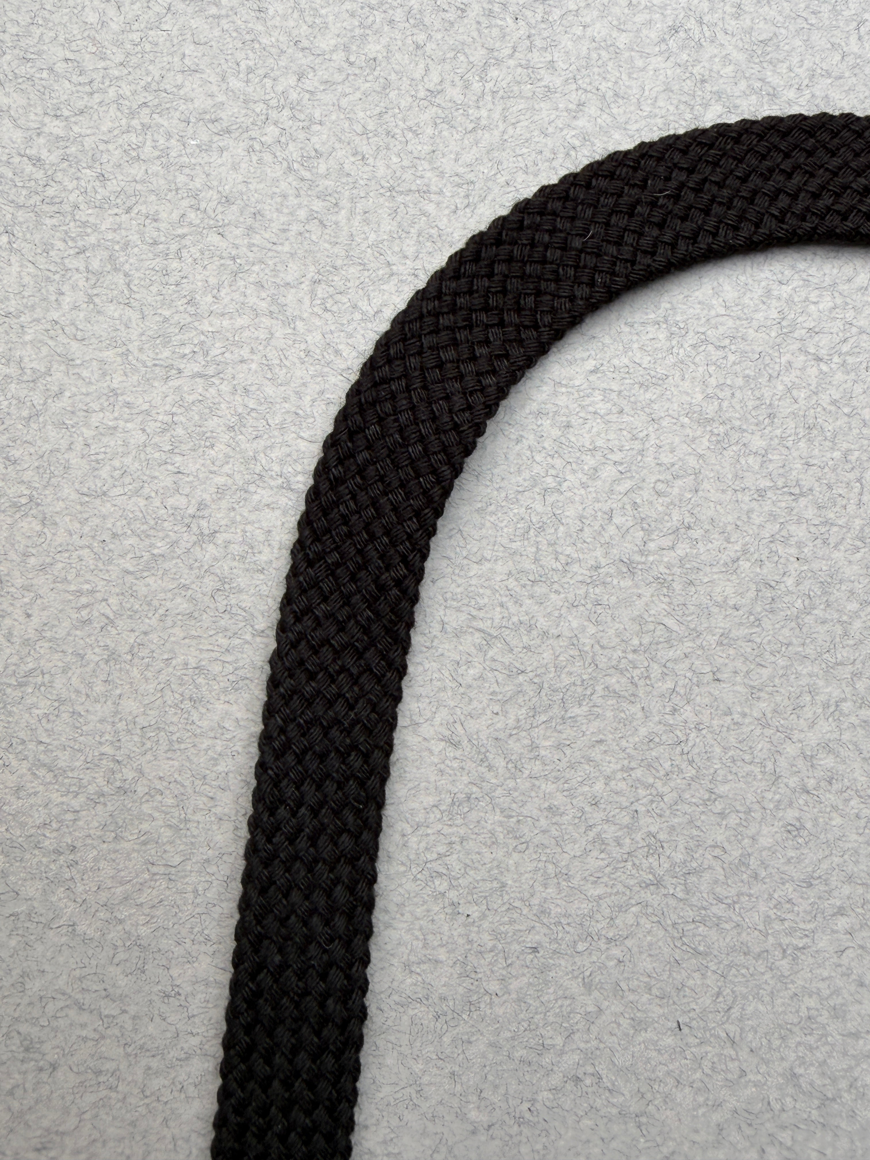 Black spindle cord 15mm