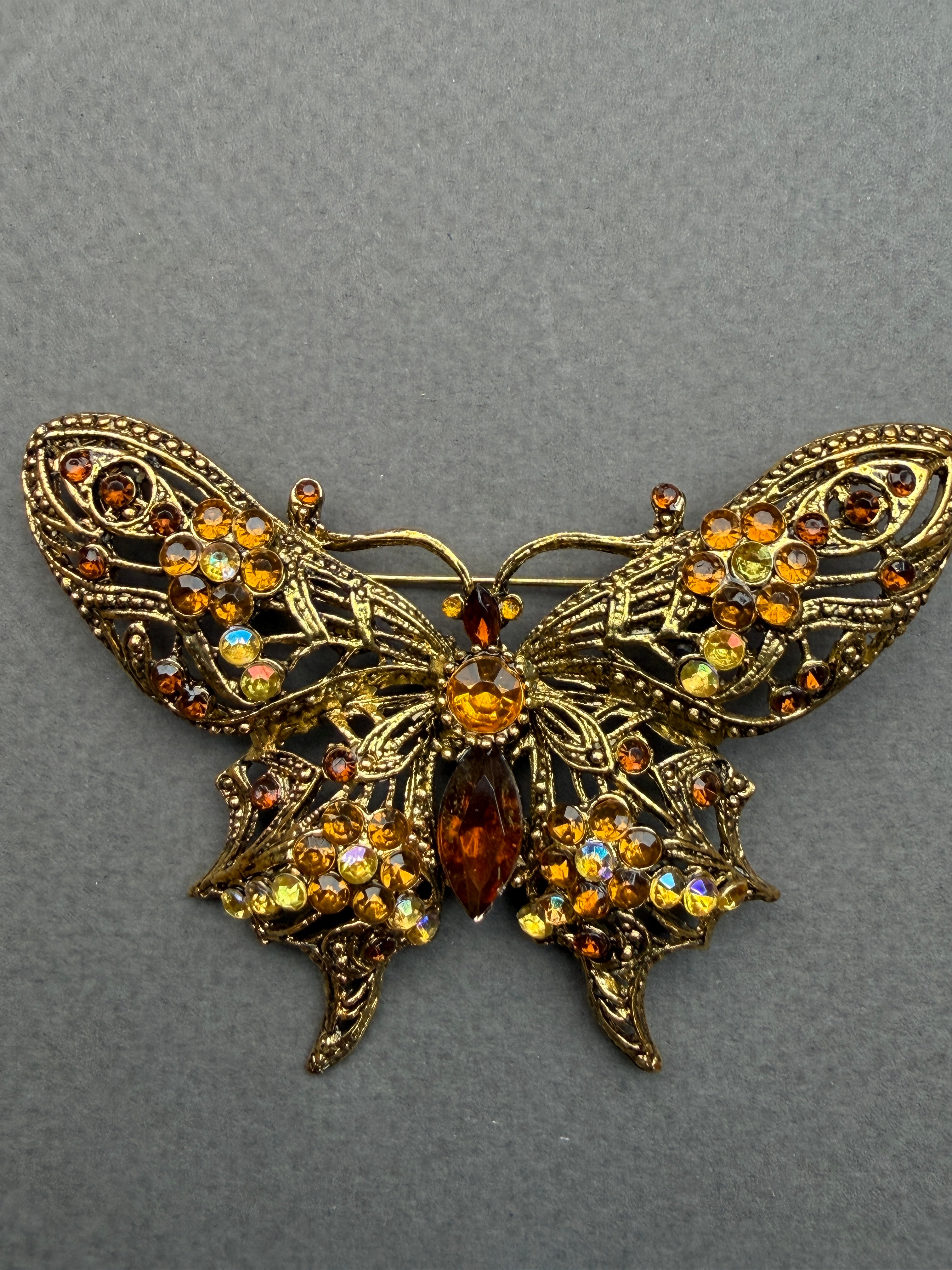 Butterfly brooch metal gold colour with diamantes 75mm