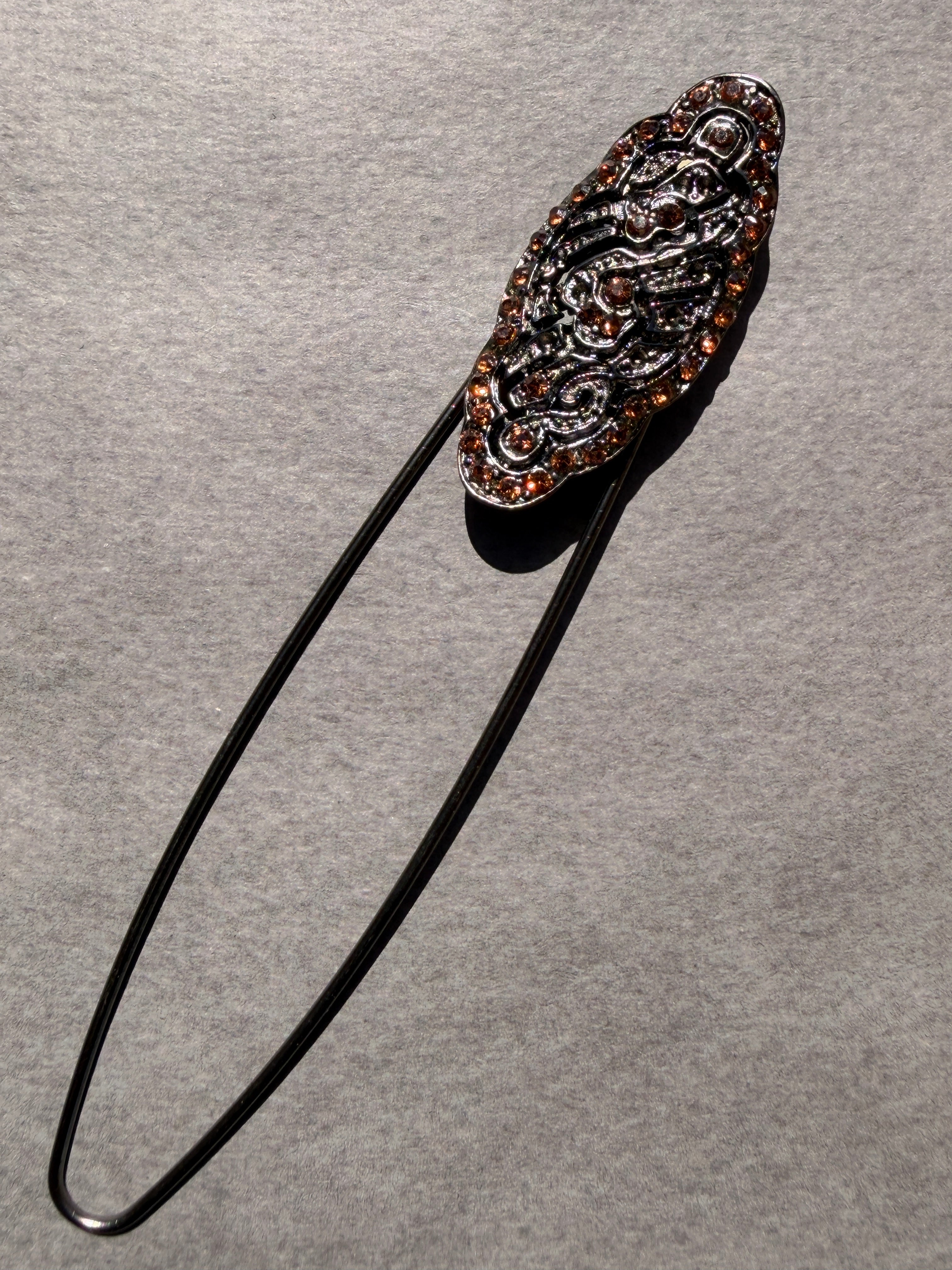 Brooch Pin | Dark Metal & Apricot Diamantés, 110mm | SP Haberdashery