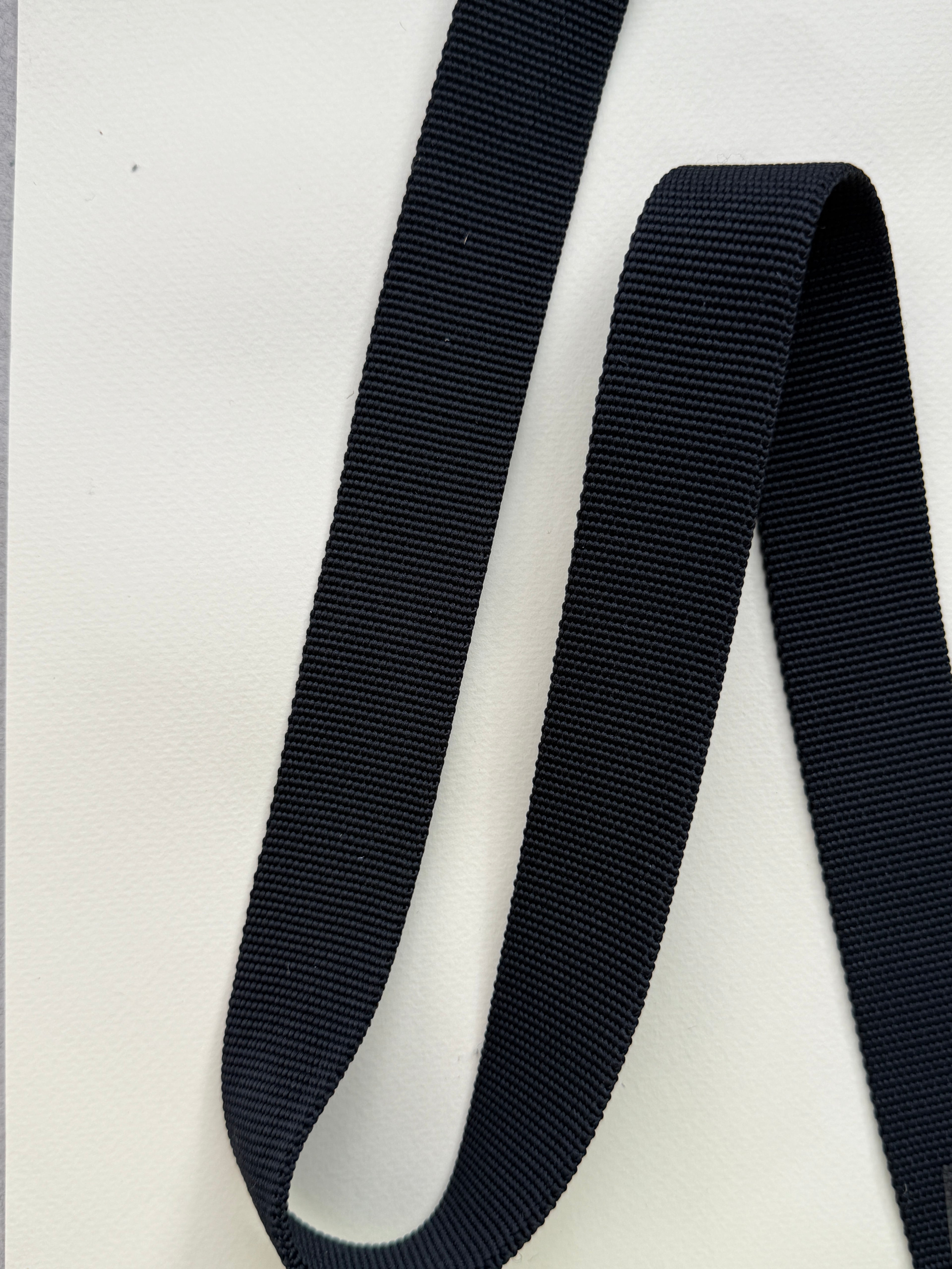 Black ridged webbing 30mm