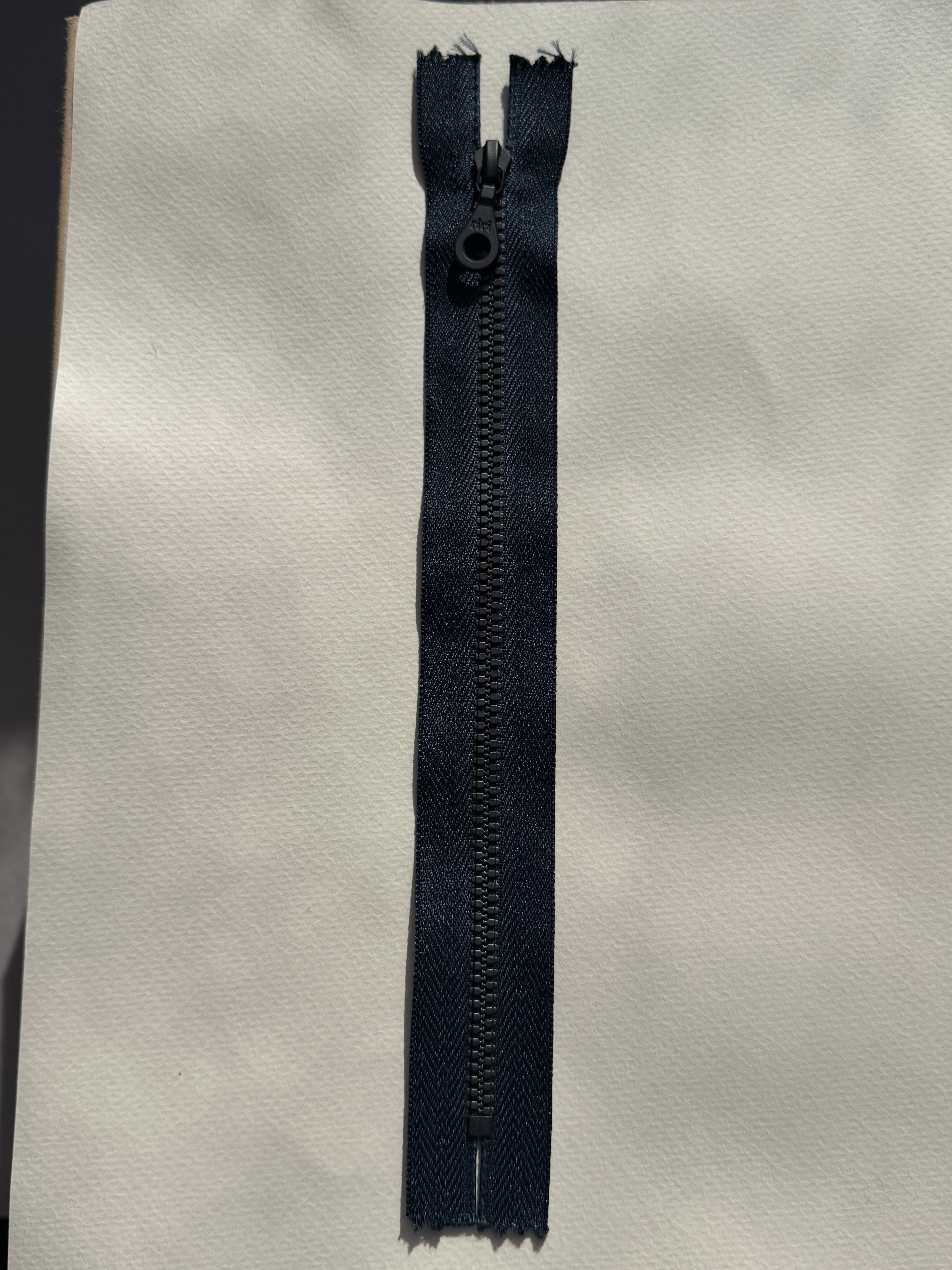 Riri Closed End Nylon Zip | Navy, 21cm | SP Haberdashery