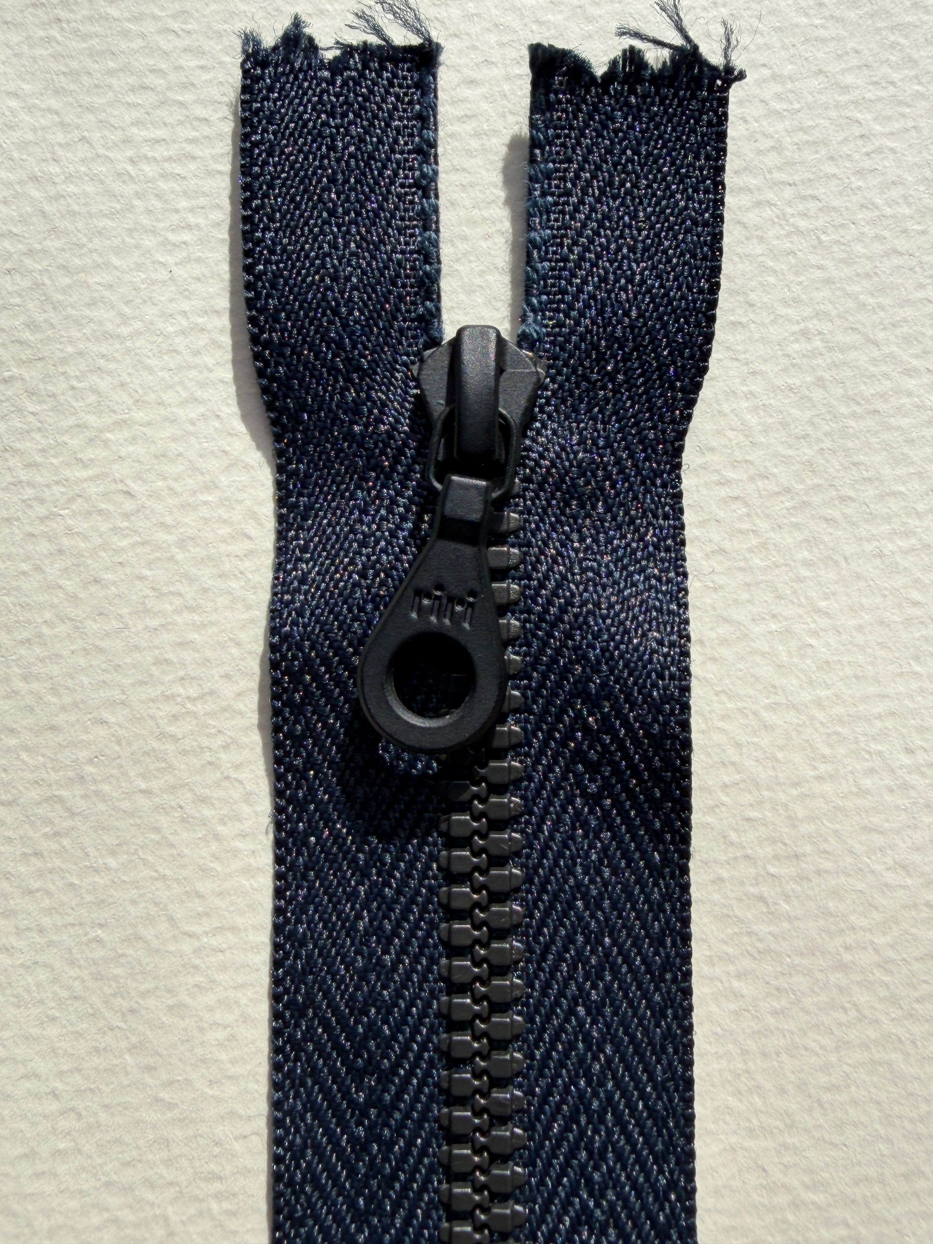 Riri Closed End Nylon Zip | Navy, 21cm | SP Haberdashery