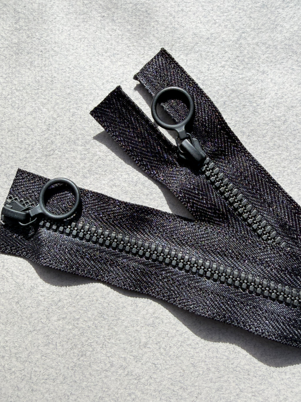 Riri open end two way nylon black zip 54cm