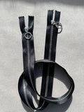 Riri open end two ways metal black satin zip 70cm