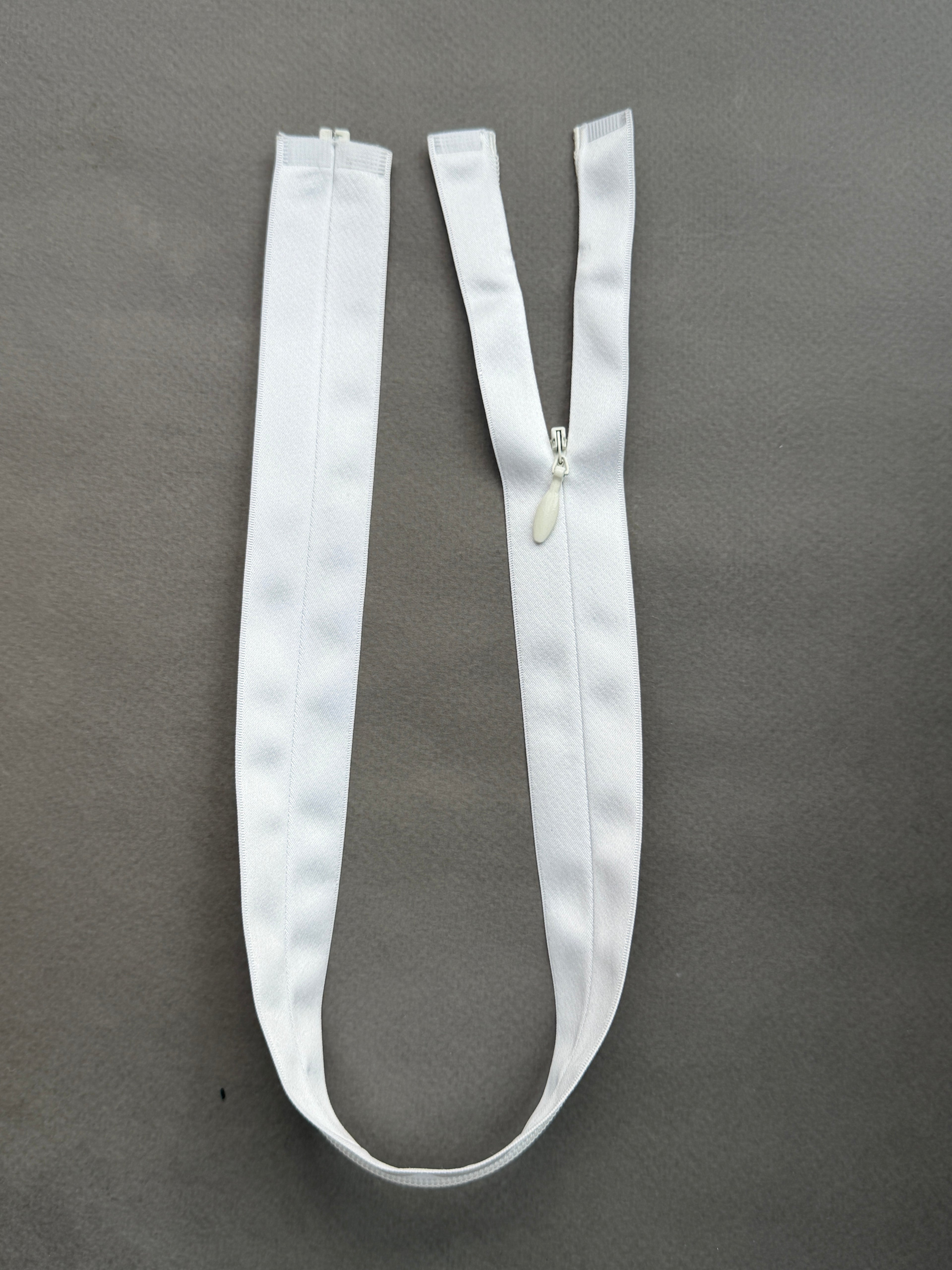 Invisible zip white satin SP Haberdashery Auckland NZ