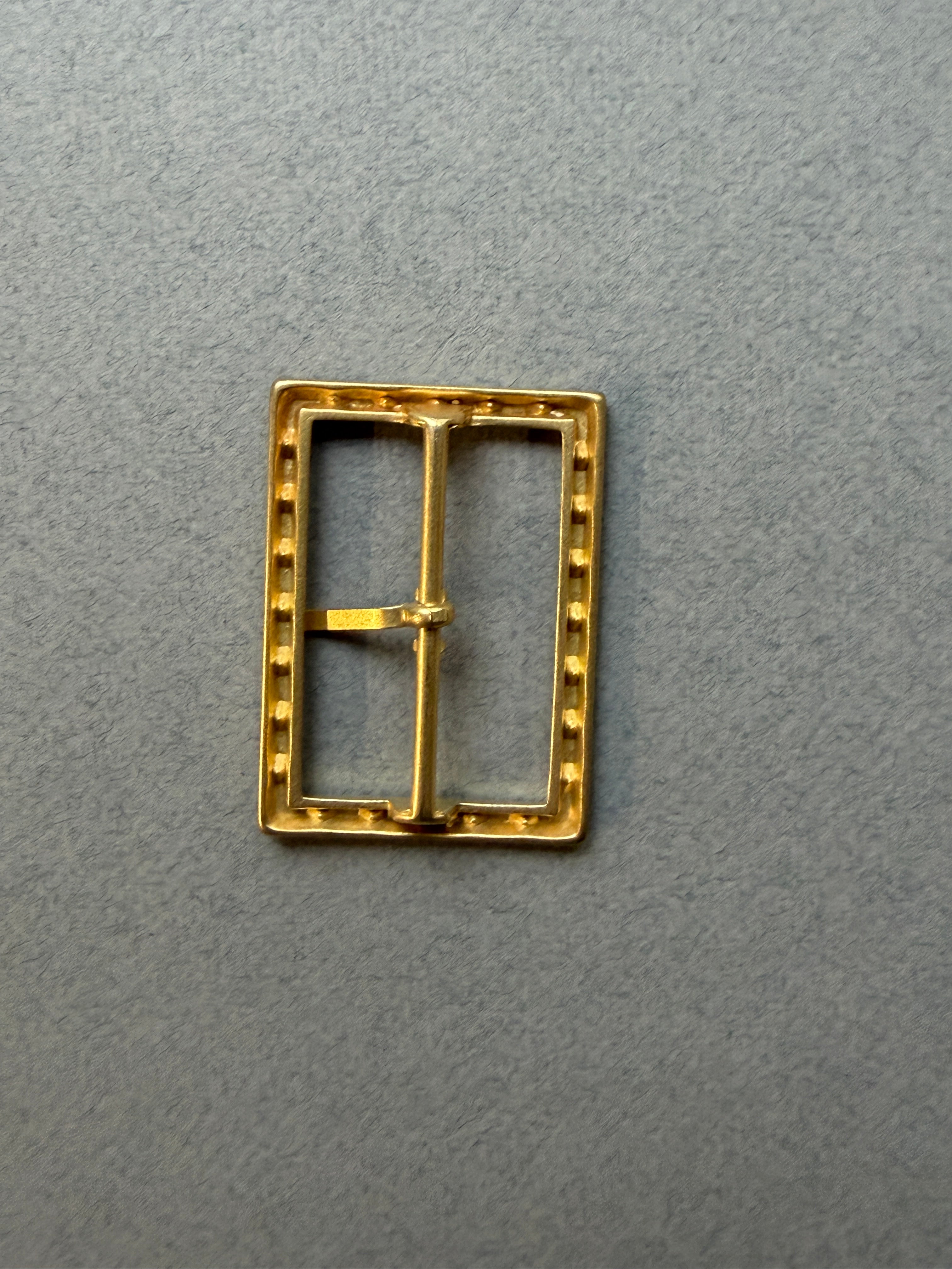 Reverse side gold coloured metal rectangular buckle SP Haberdashery Auckland NZ