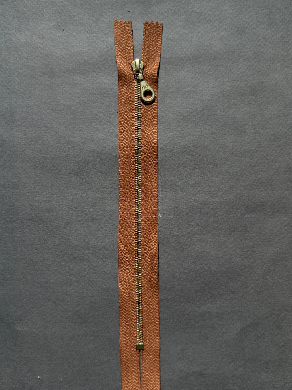 Riri closed end metl zip gold brown 18 & 20cm SP Haberdashery Auckland NZ