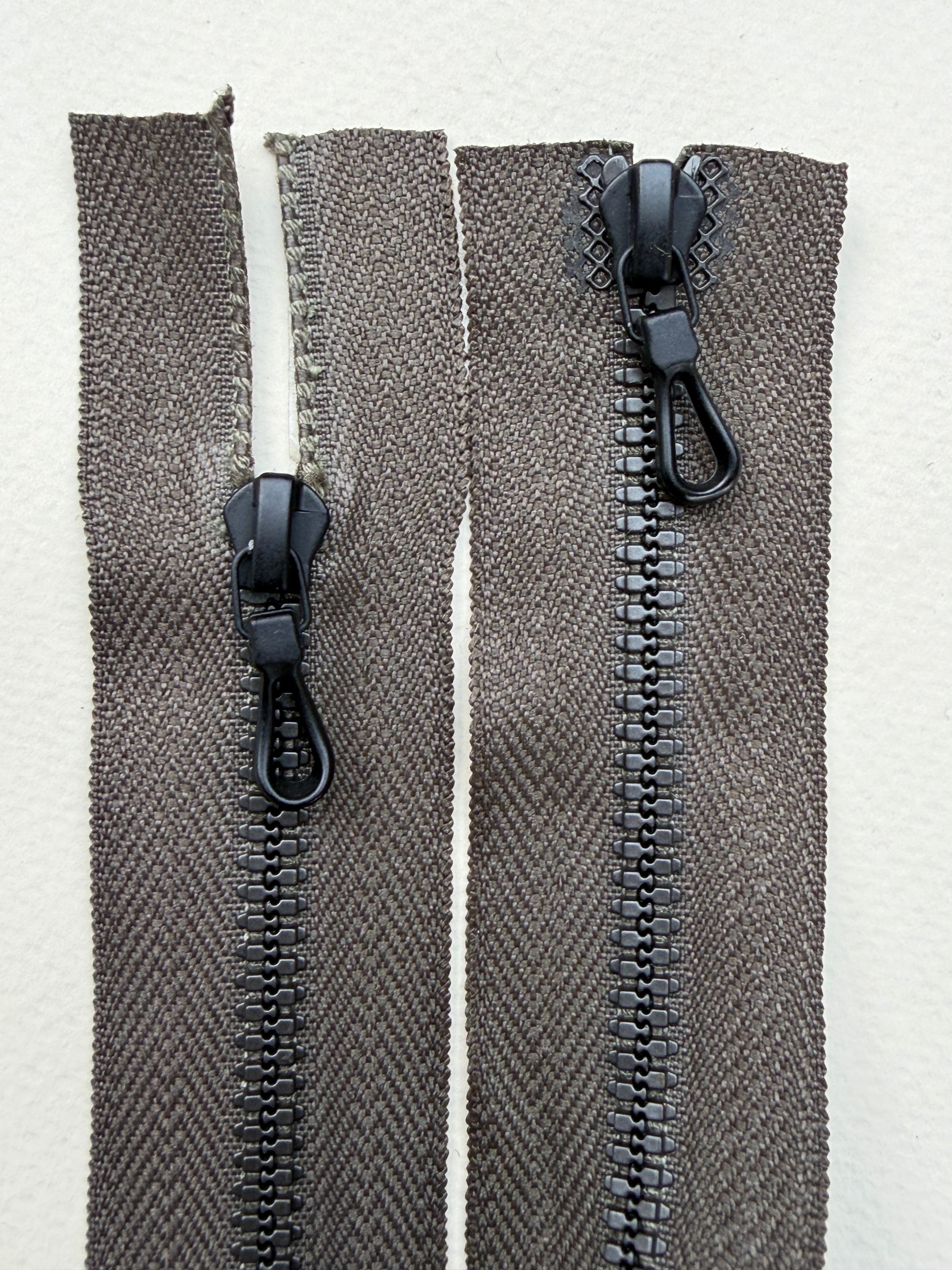 Riri closed end two way nylon zip khaki 52cm SP Haberdashery Auckland NZ