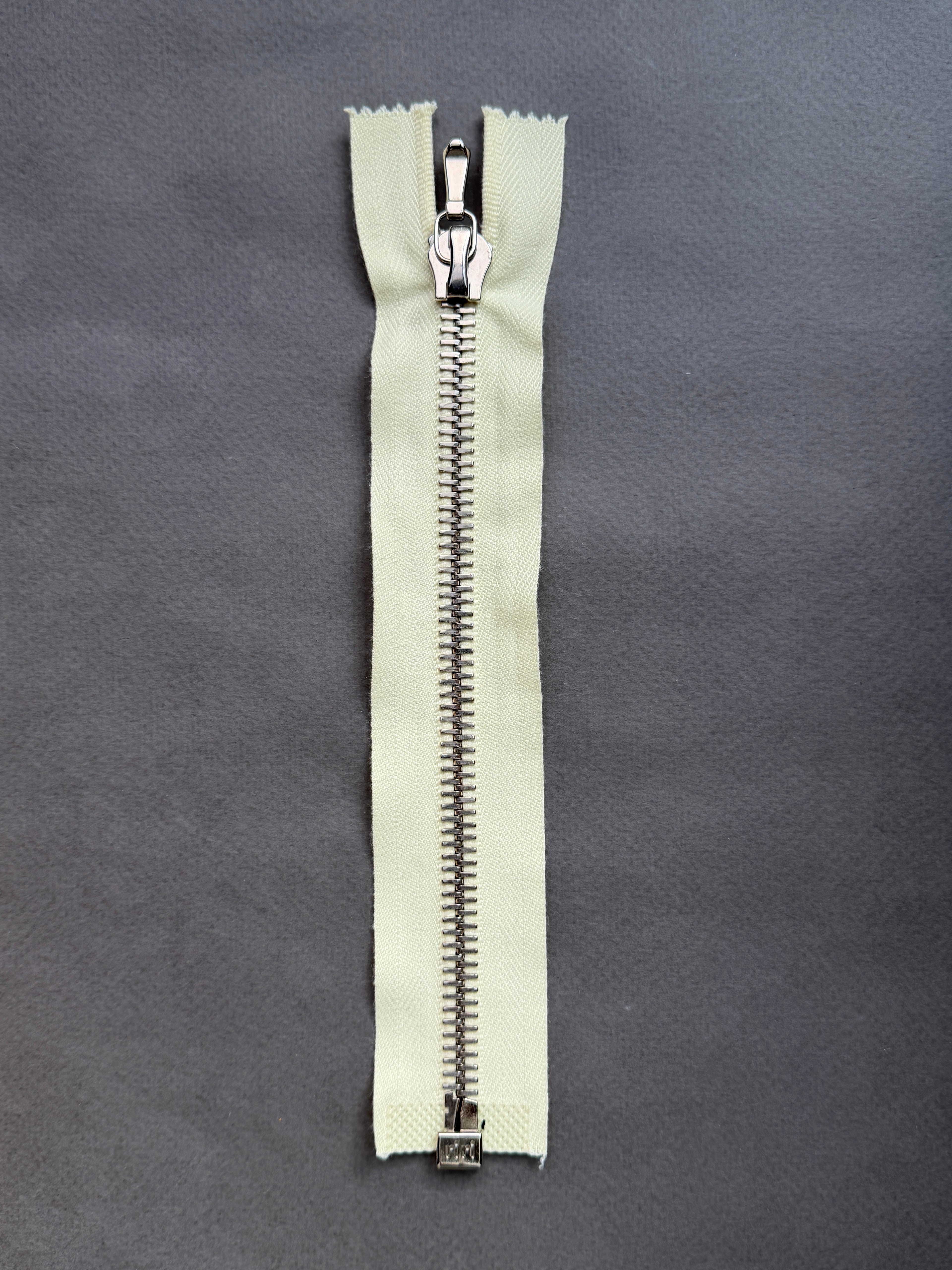 Riri open end metal zip  pale yellow silver 19cm SP Haberdashery Auckland NZ