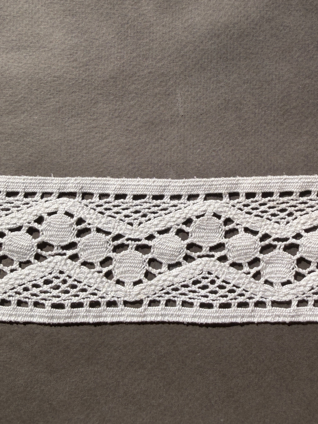 White cotton bobbin lace trim SP Haberdashery Auckland NZ