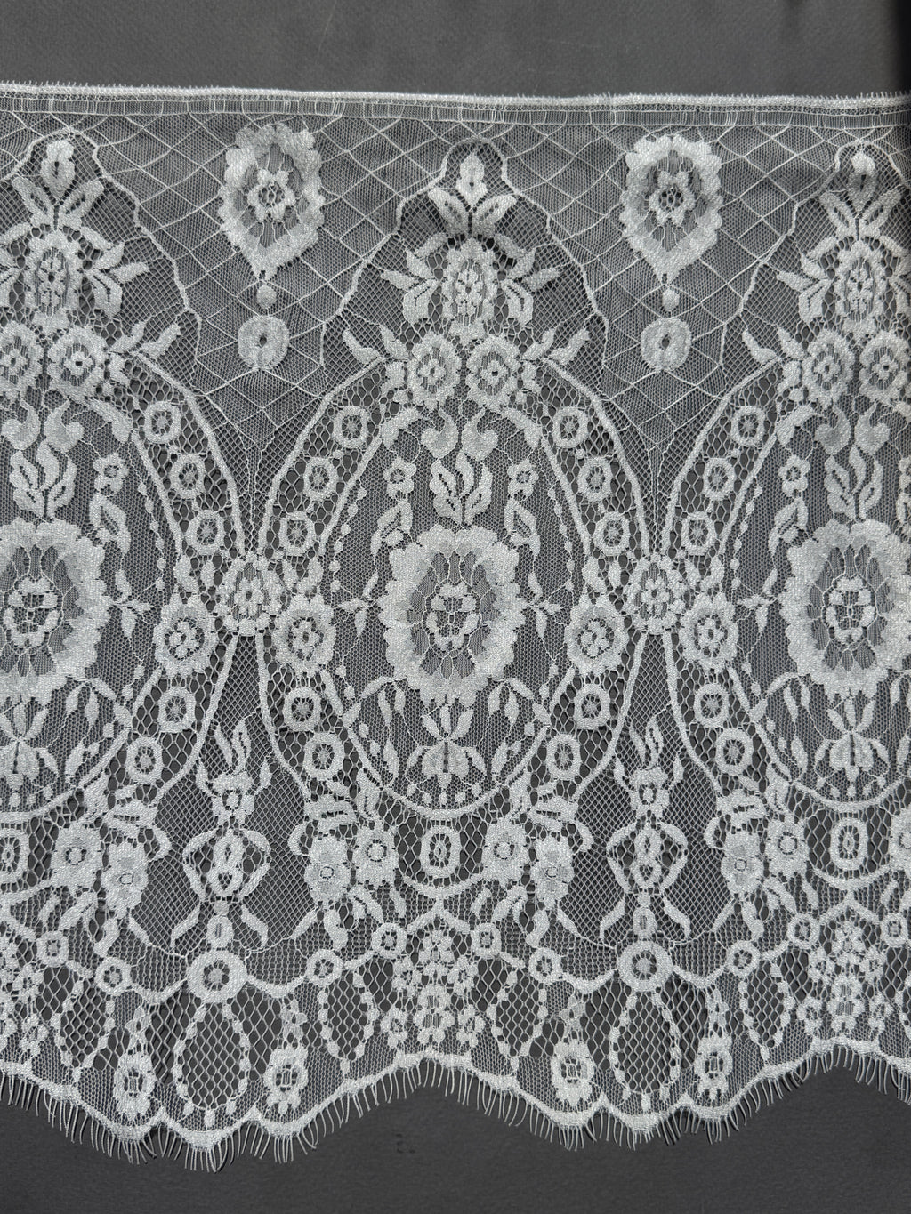 White lace trim 340mm wide, scallop edge with eyelash fringe 3metre piece SP Haberdashery Auckland NZ