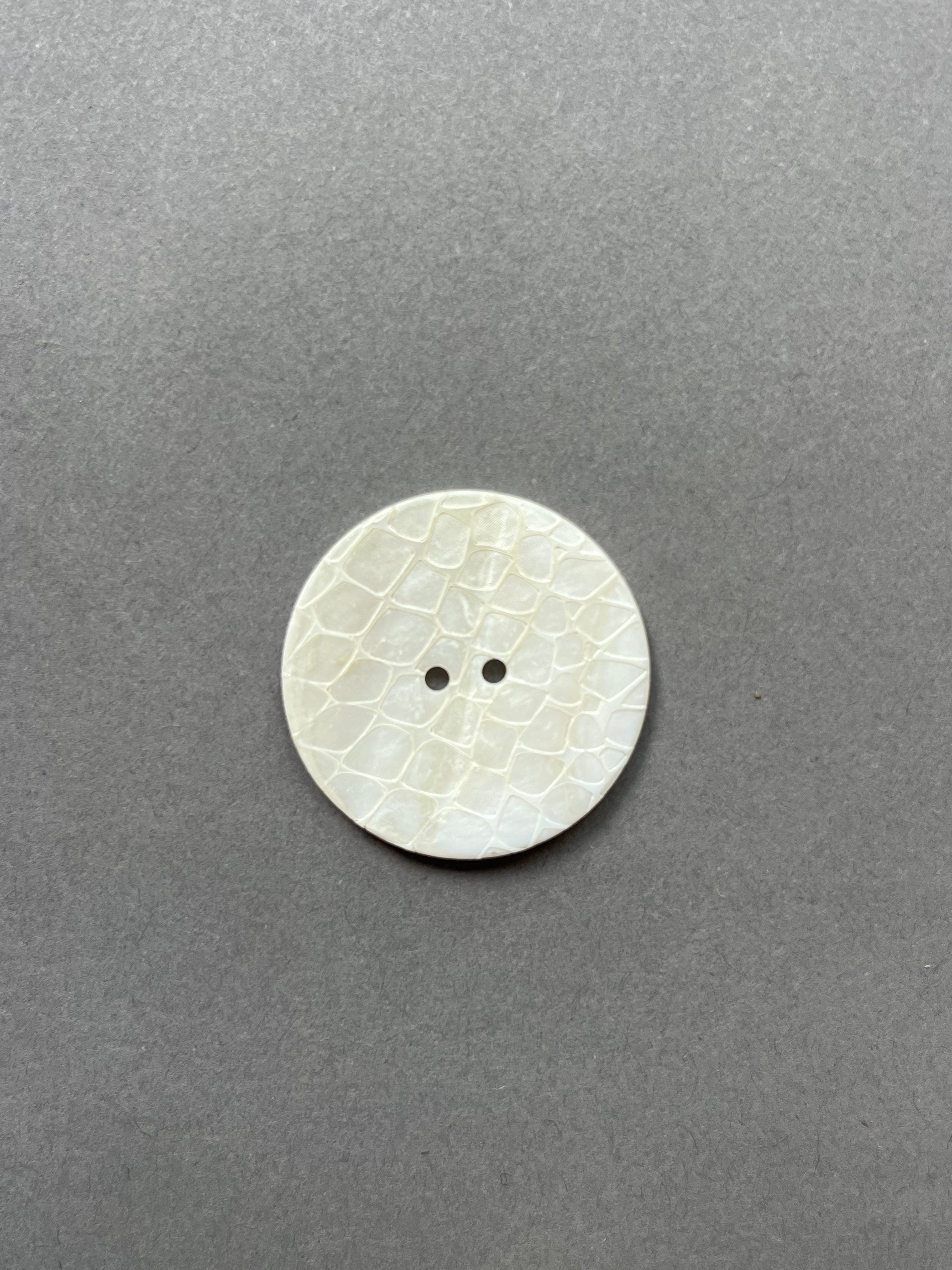 White natural rivershell button with etched design SP Haberdashery Auckland NZ